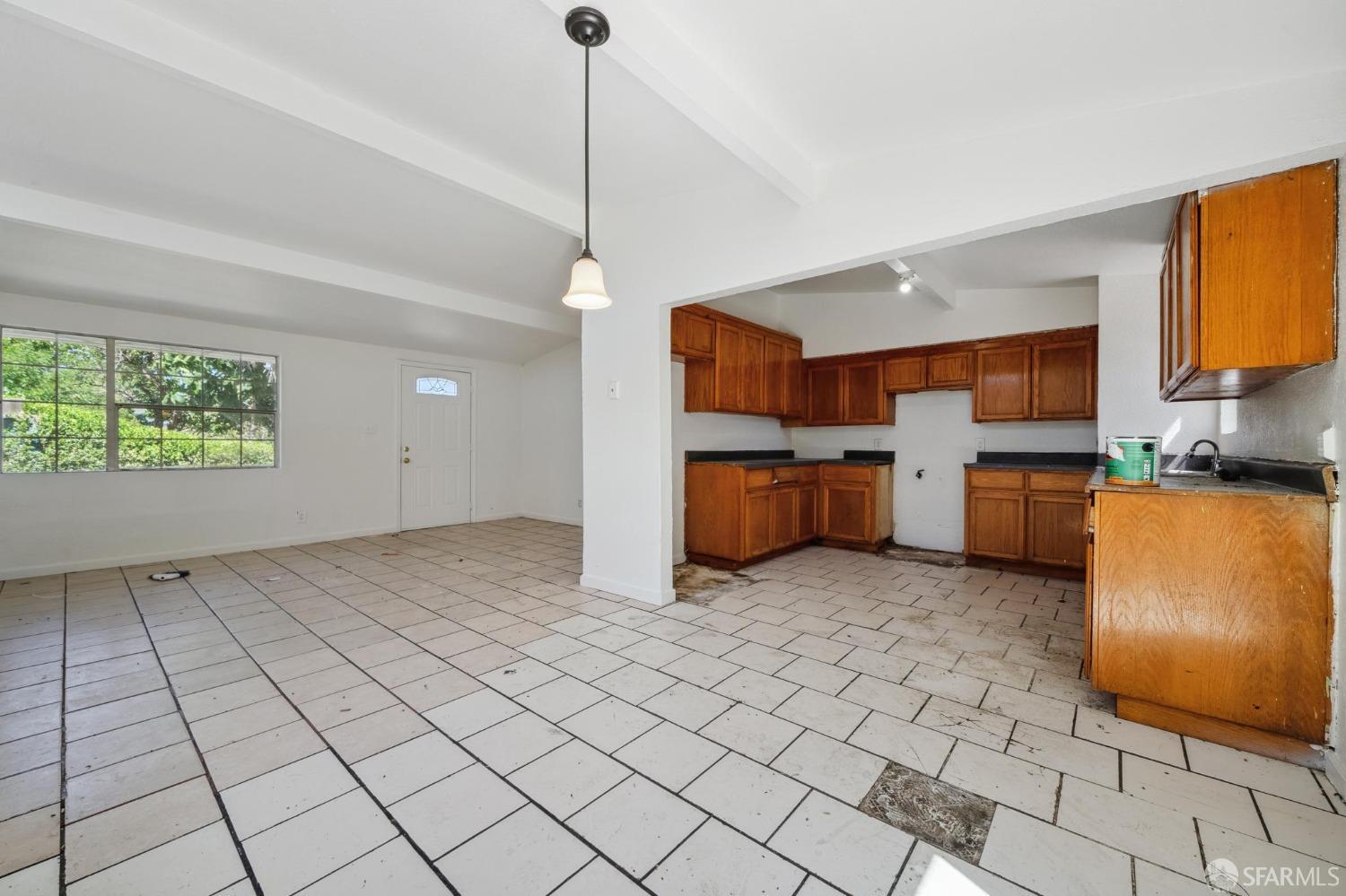 1383 Cliffwood Drive