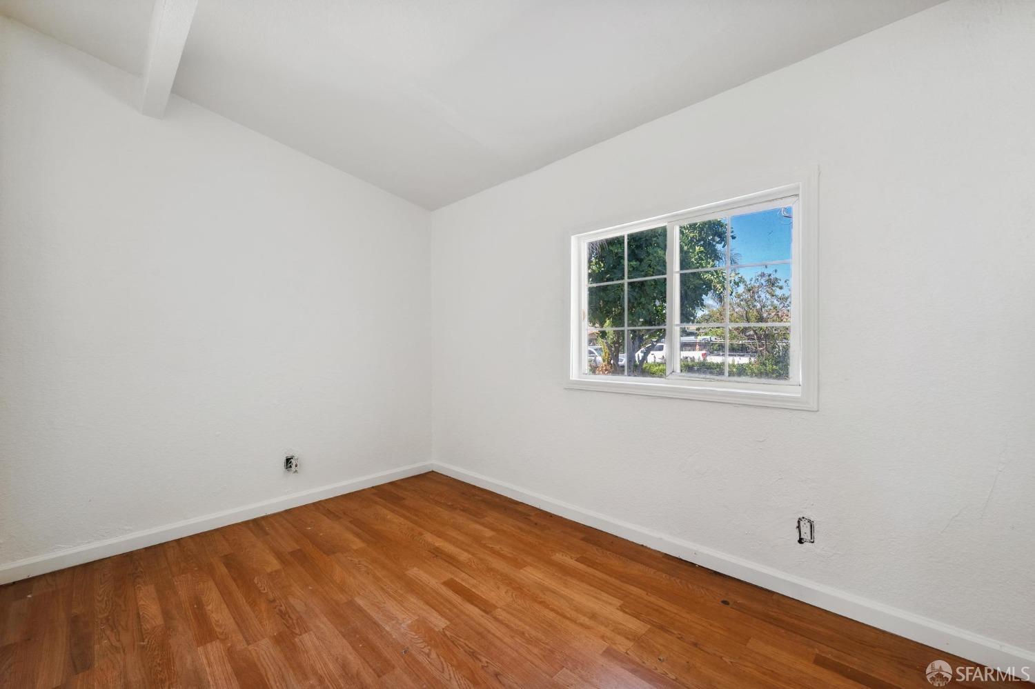 1383 Cliffwood Drive