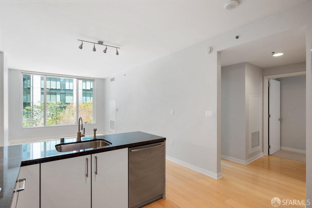 333 Main Street # 4M
