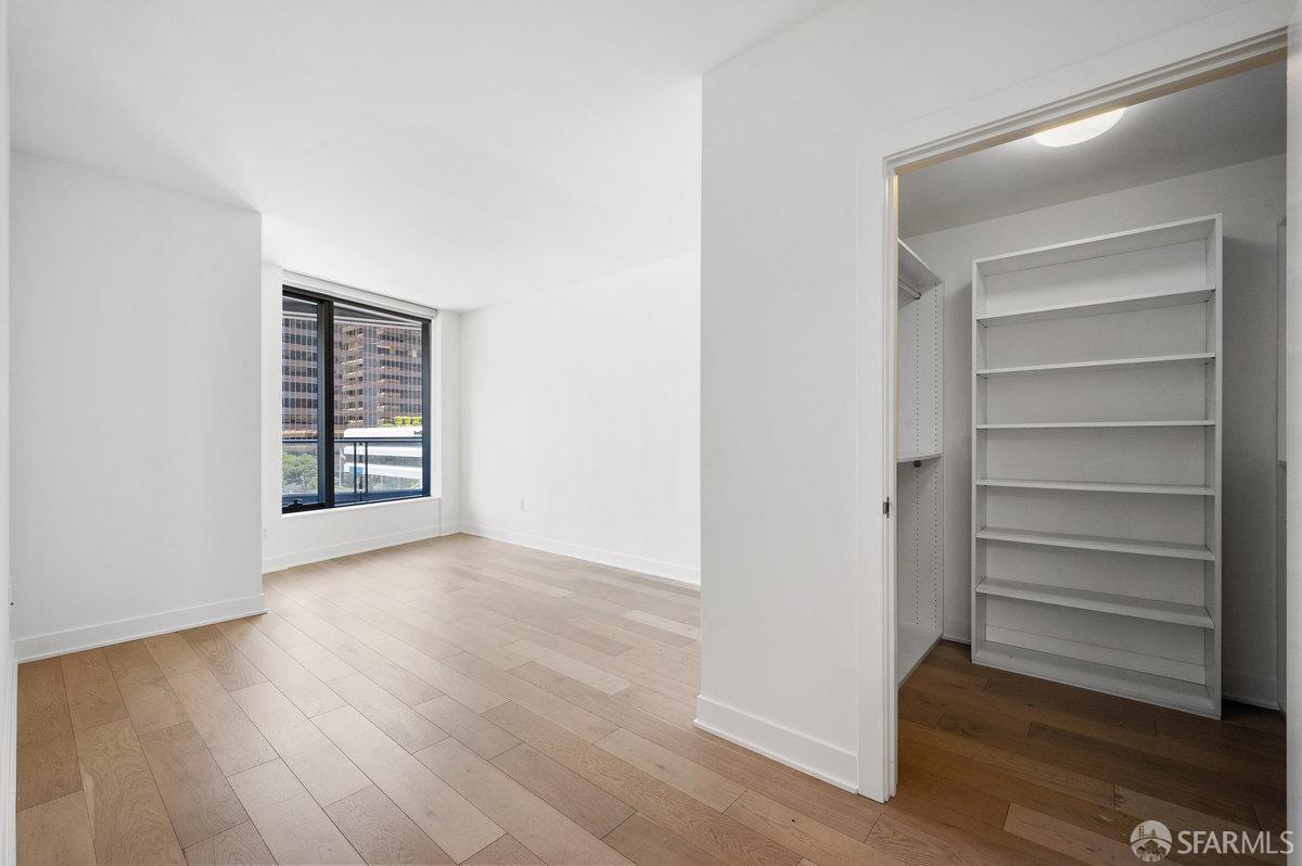 318 Main Street # 4E