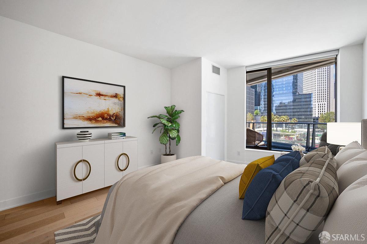 318 Main Street # 4E