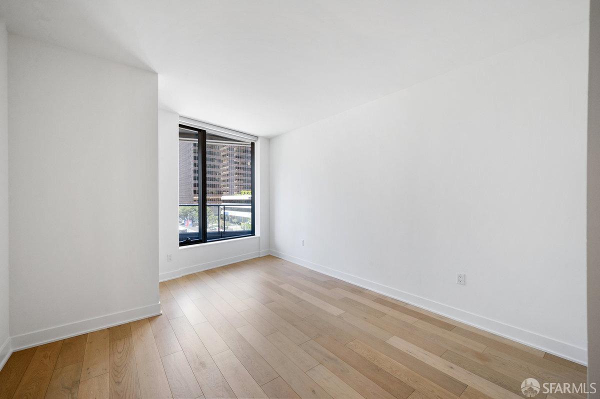 318 Main Street # 4E