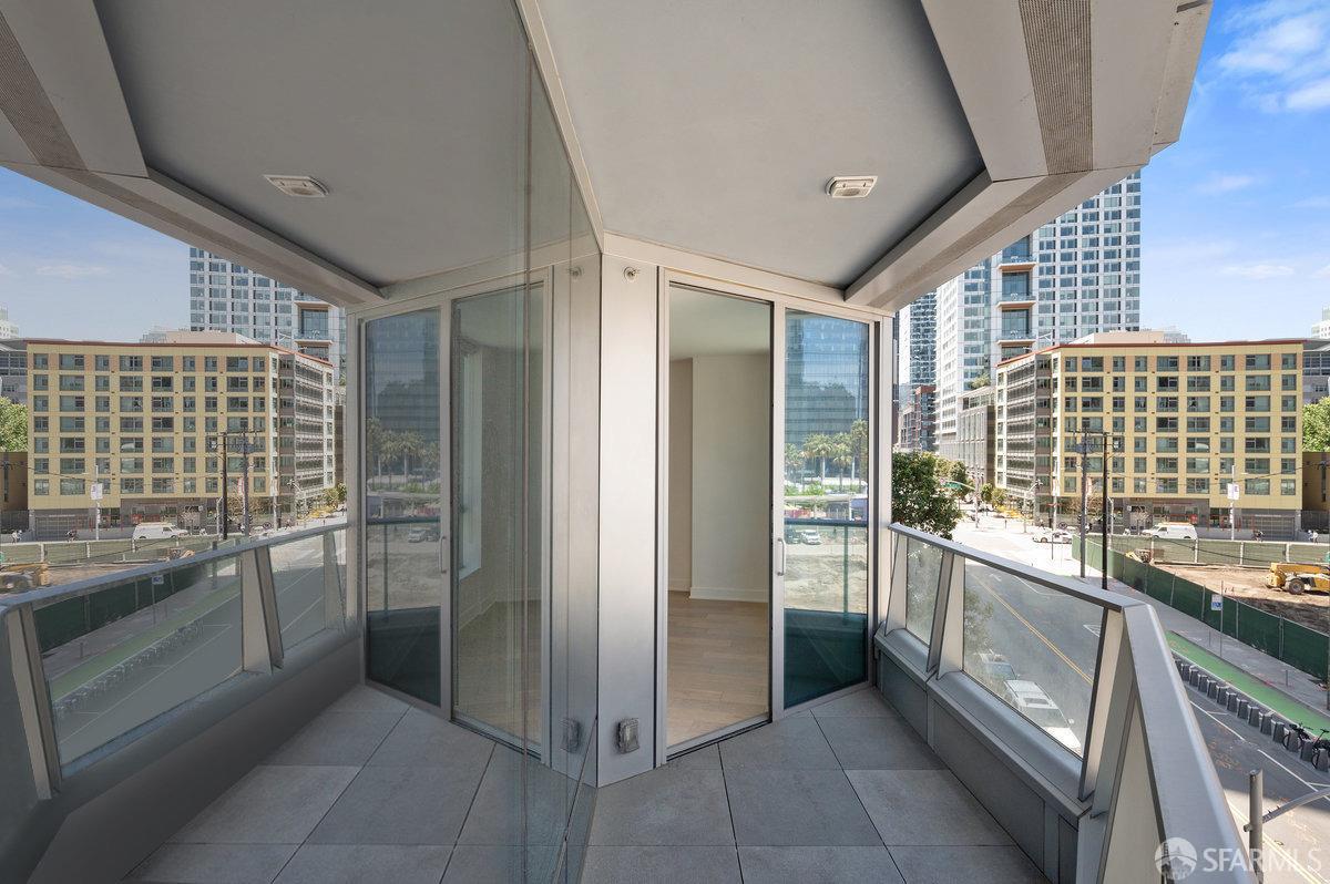 318 Main Street # 4E