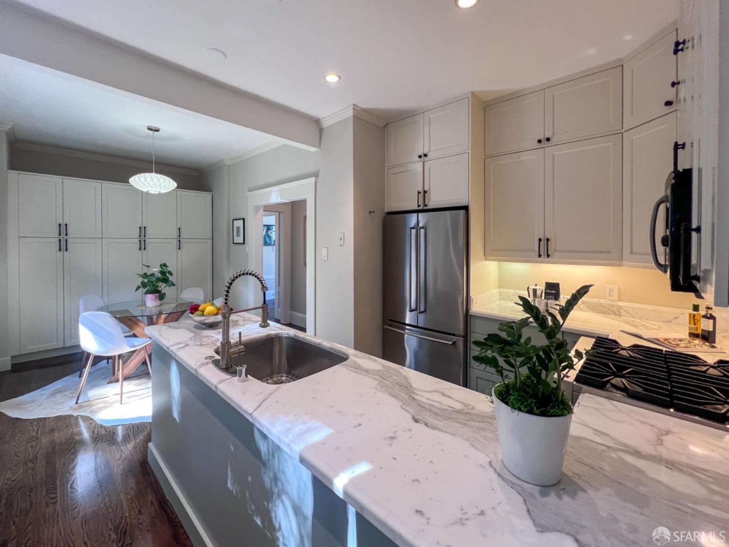 1700 Jones Street # 4