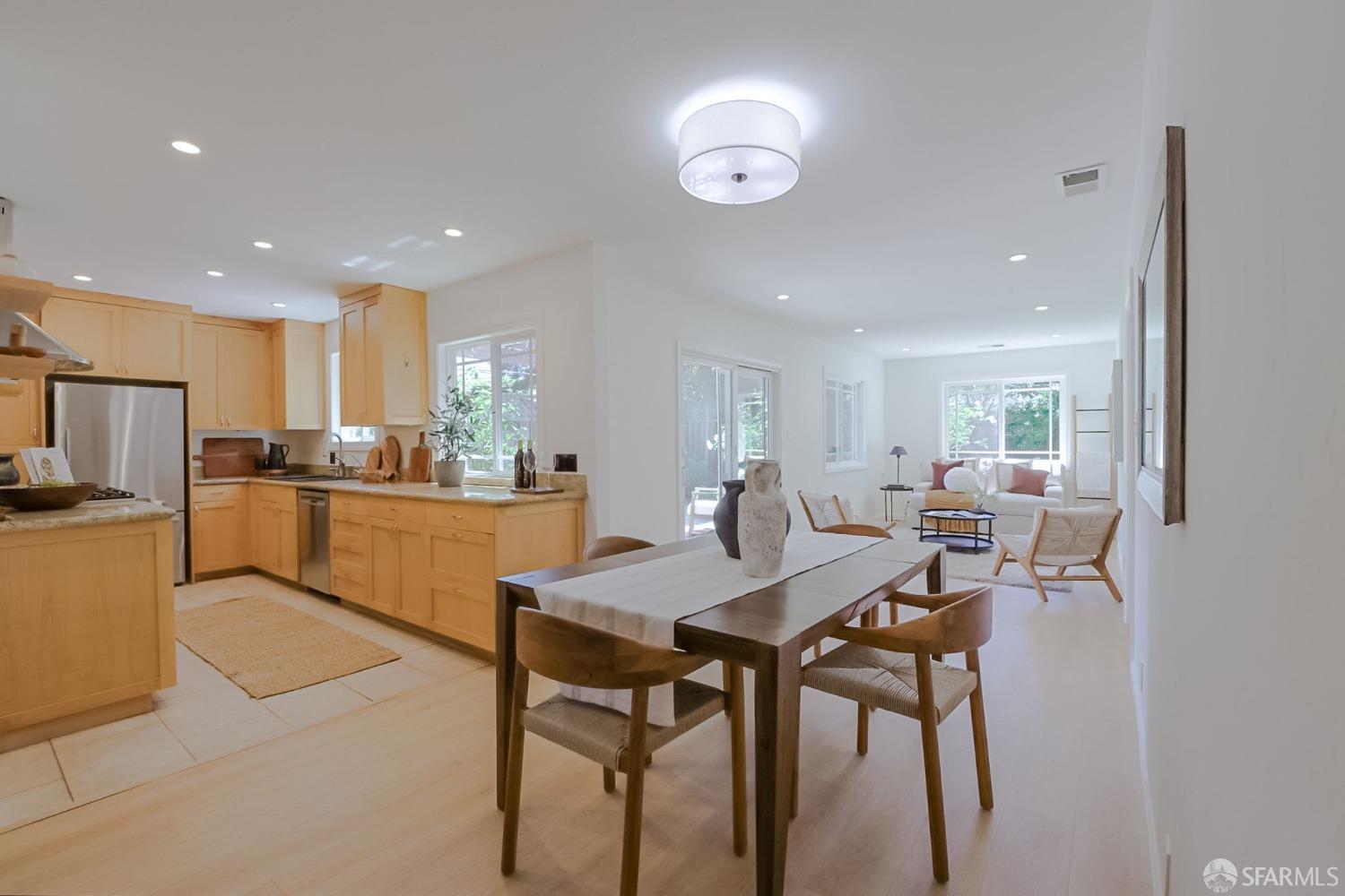 532 Rand Street