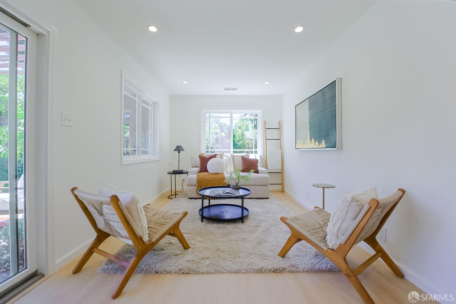 532 Rand Street