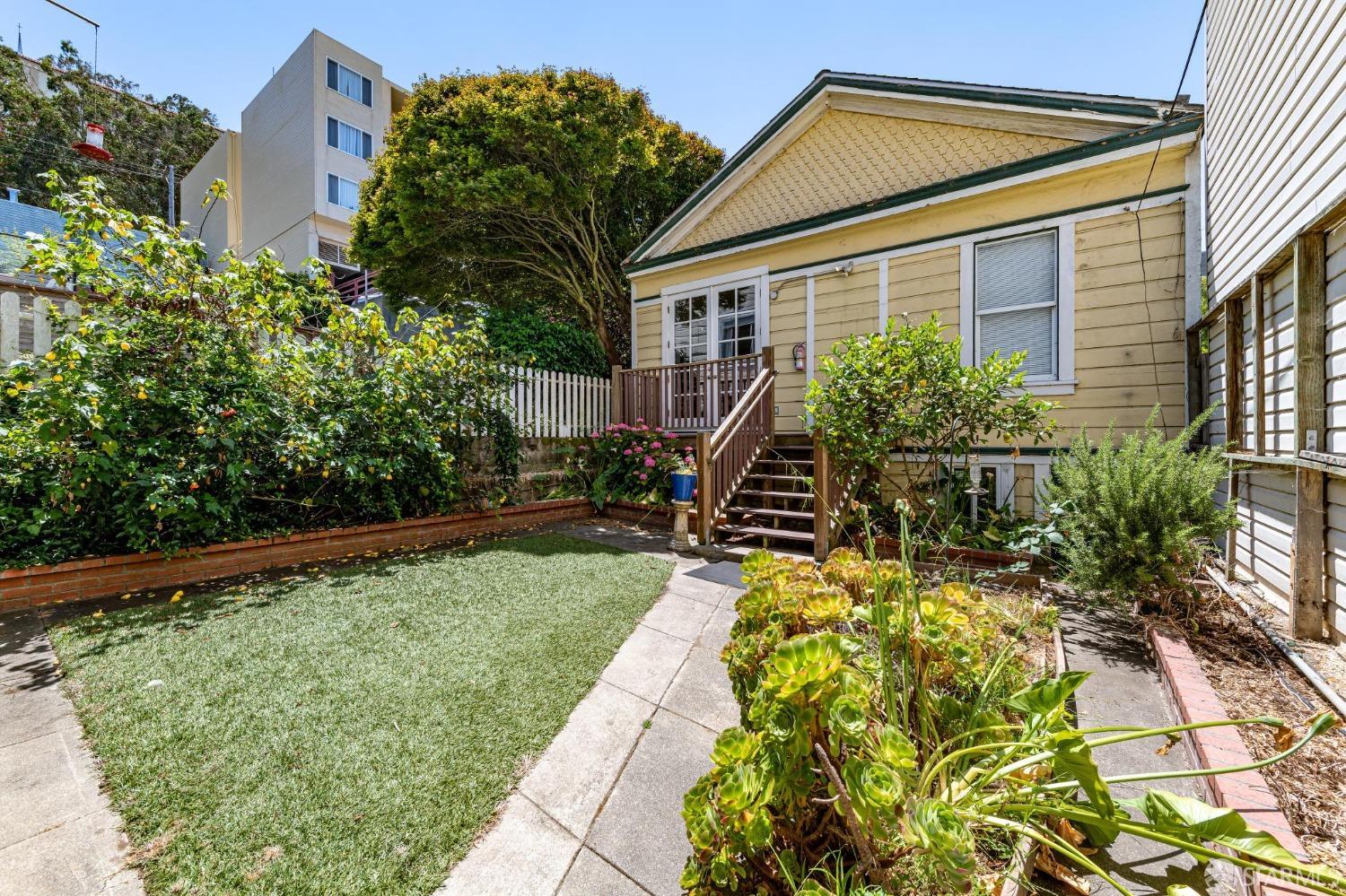 161 Cook Street