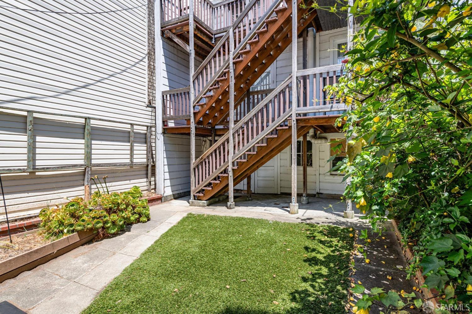 161 Cook Street