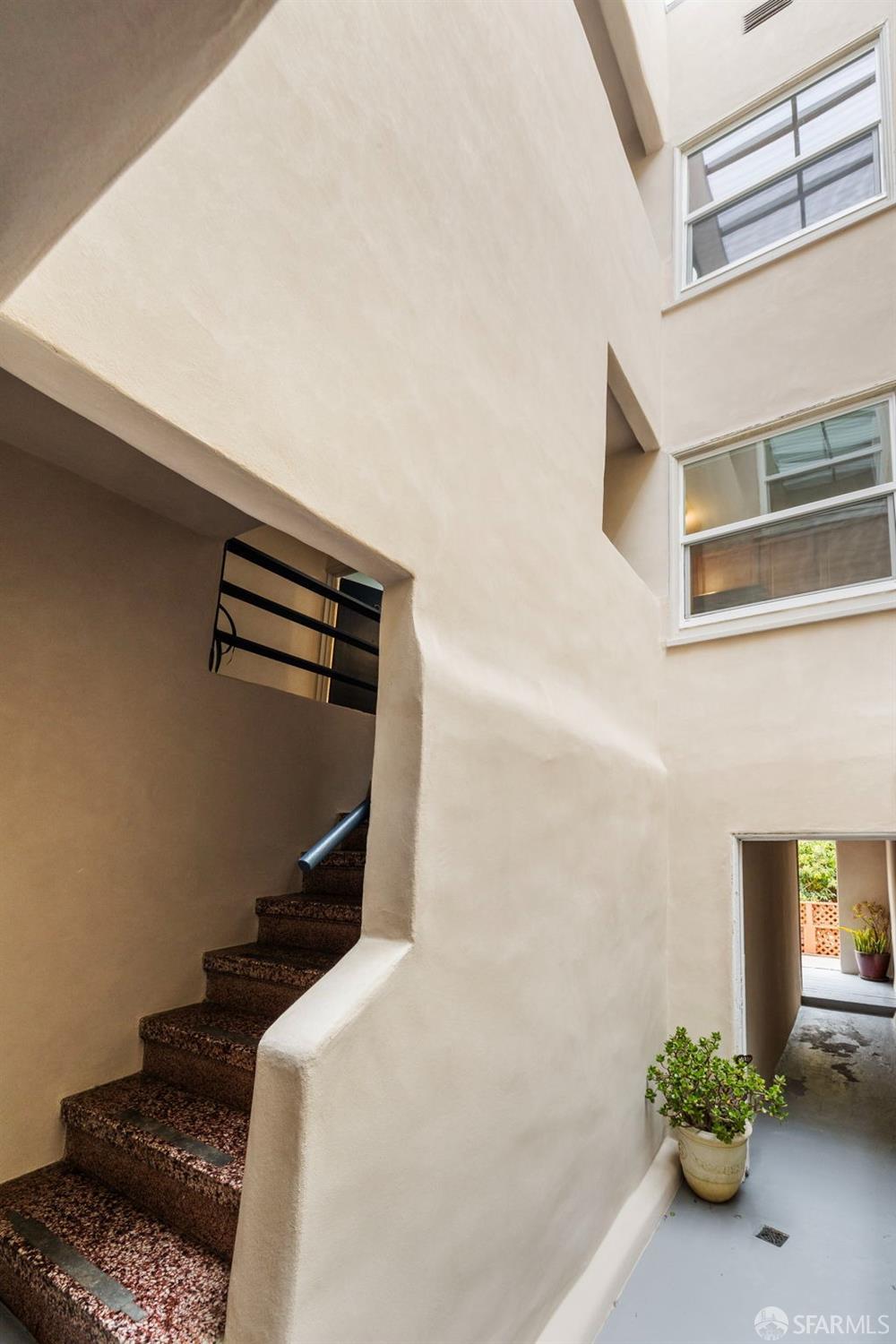 5 Bird Street
