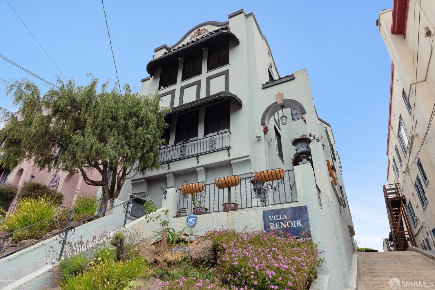 436 Sunnyslope Avenue