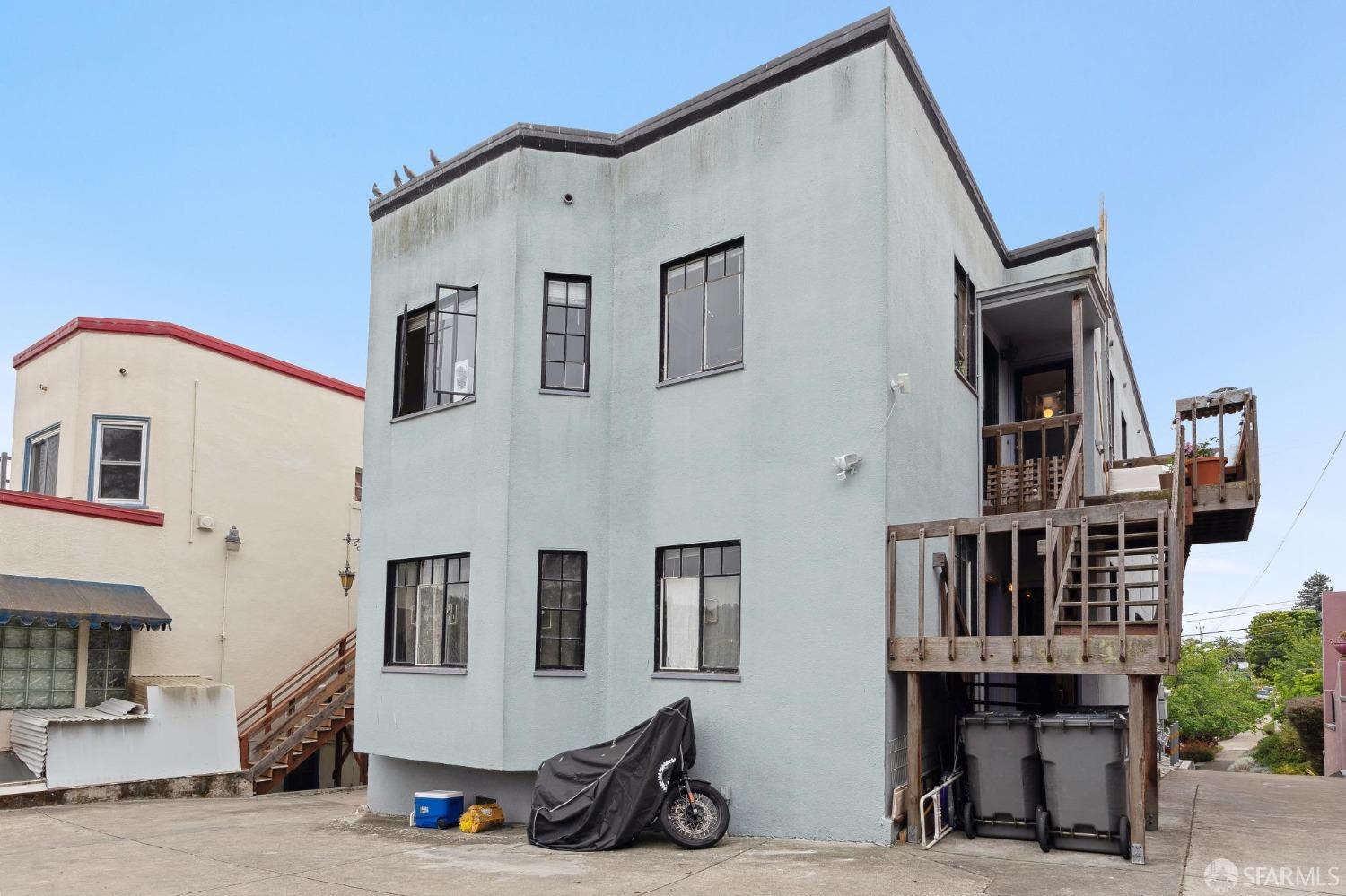 436 Sunnyslope Avenue