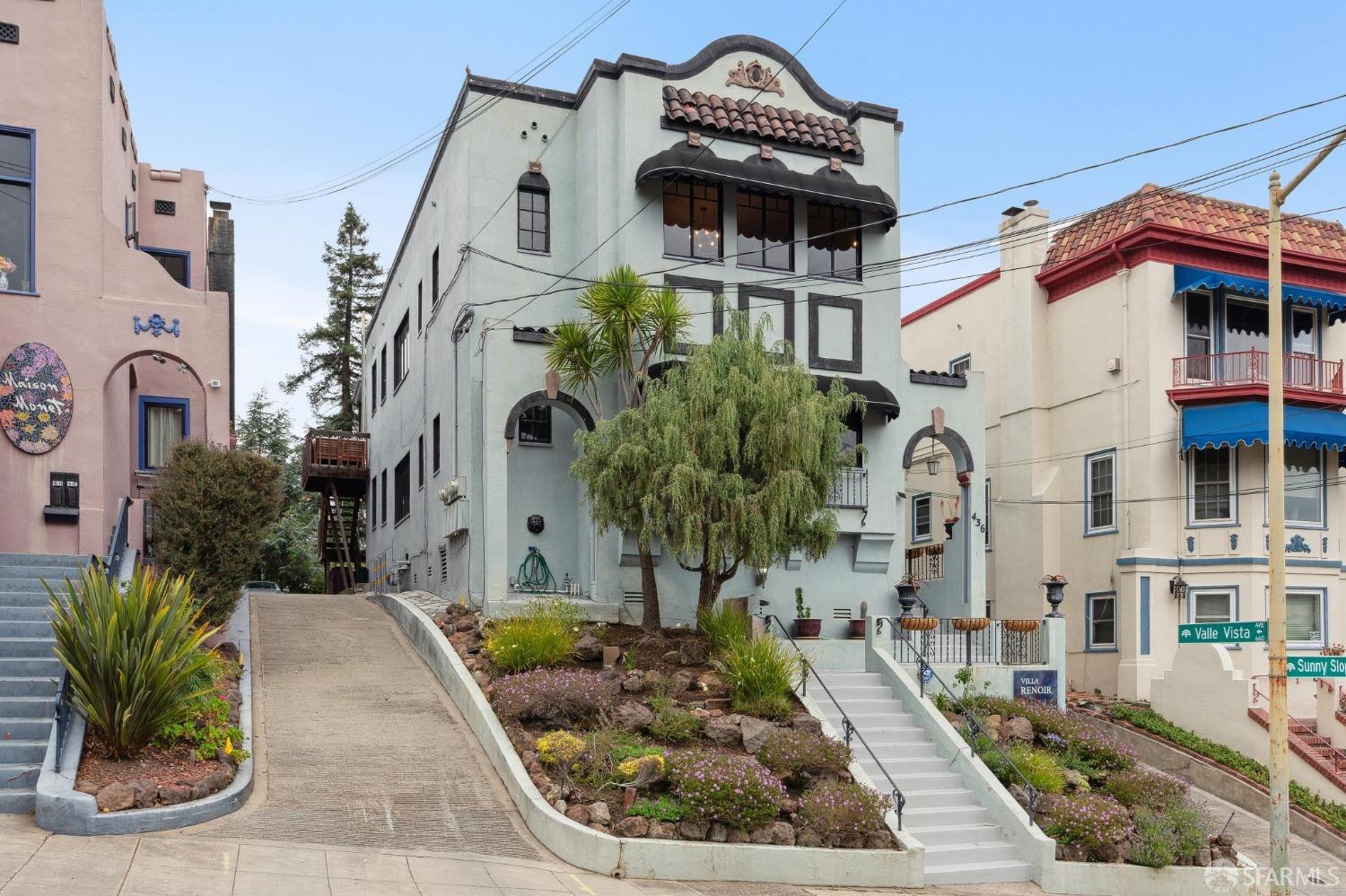 436 Sunnyslope Avenue