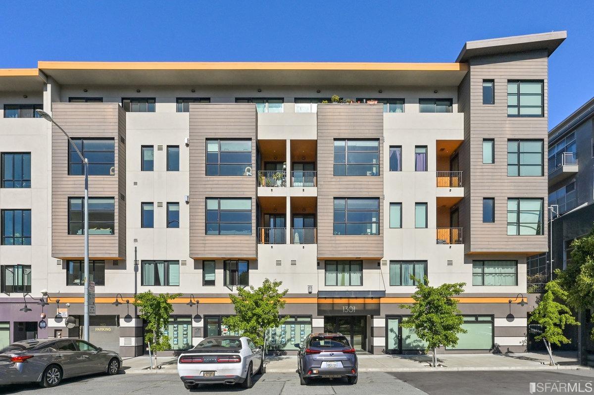 1301 Indiana Street # 202