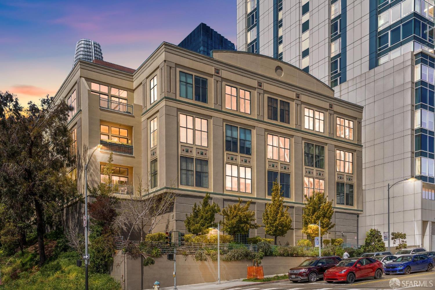 81 Lansing Street # 307