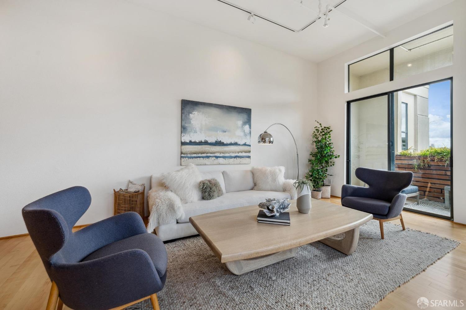 81 Lansing Street # 307