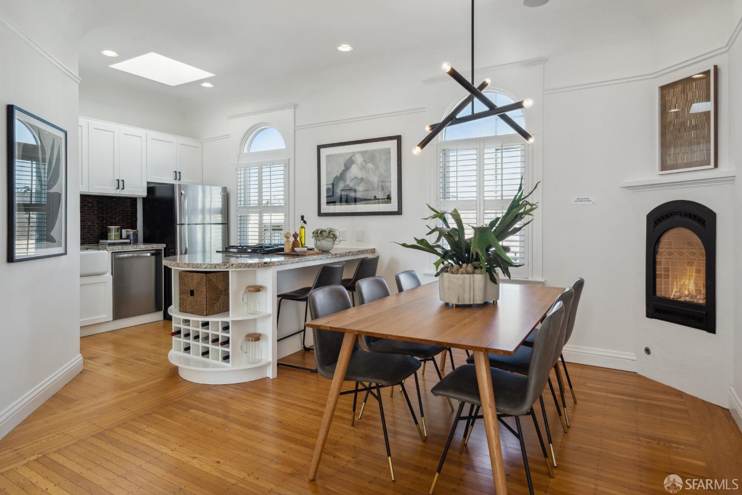 2010 Broderick Street # 4
