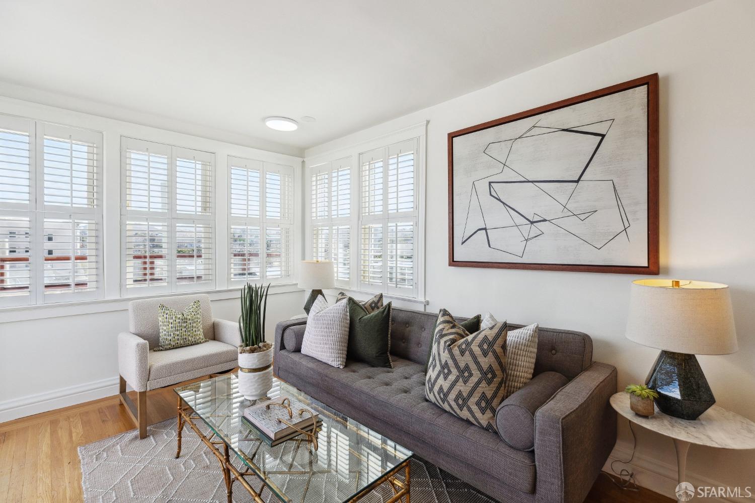 2010 Broderick Street # 4