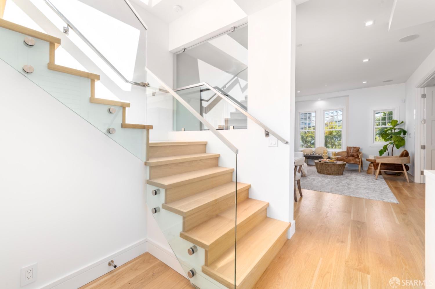 1016 Diamond Street # 1016
