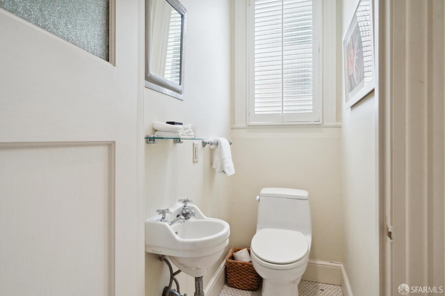 3715 Broderick Street