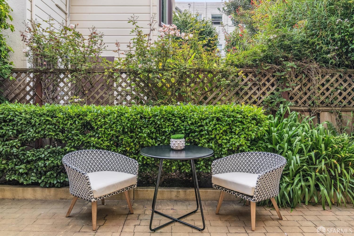 3715 Broderick Street