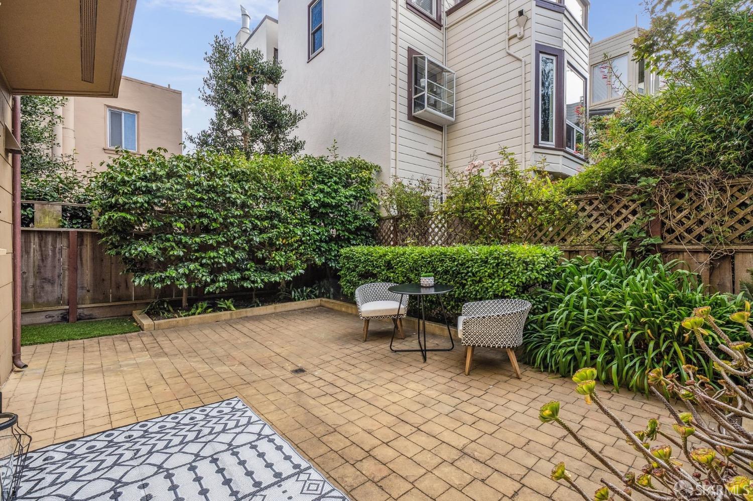 3715 Broderick Street