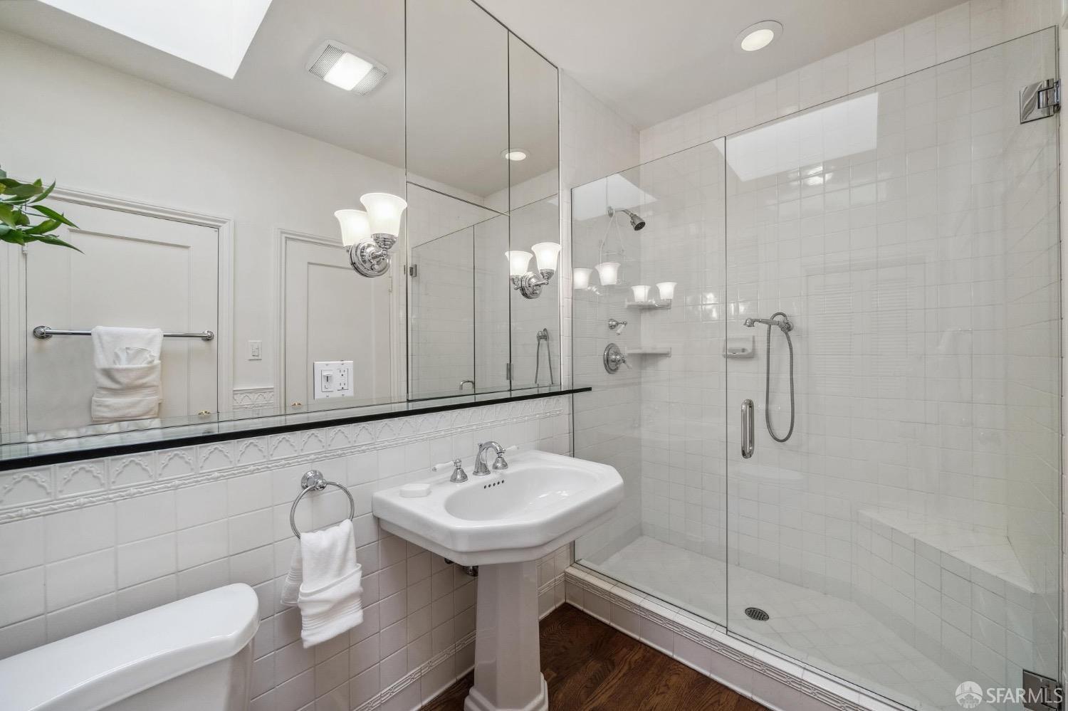 3715 Broderick Street