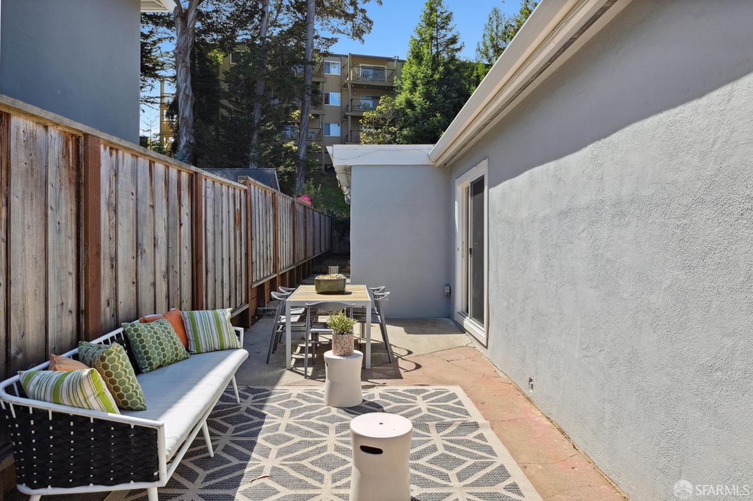 115 Sutton Avenue