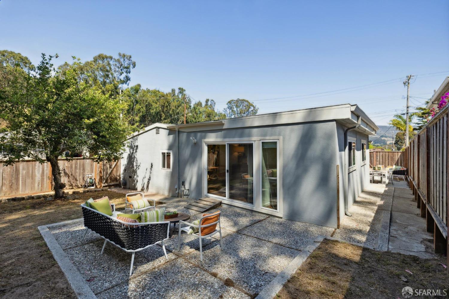 115 Sutton Avenue