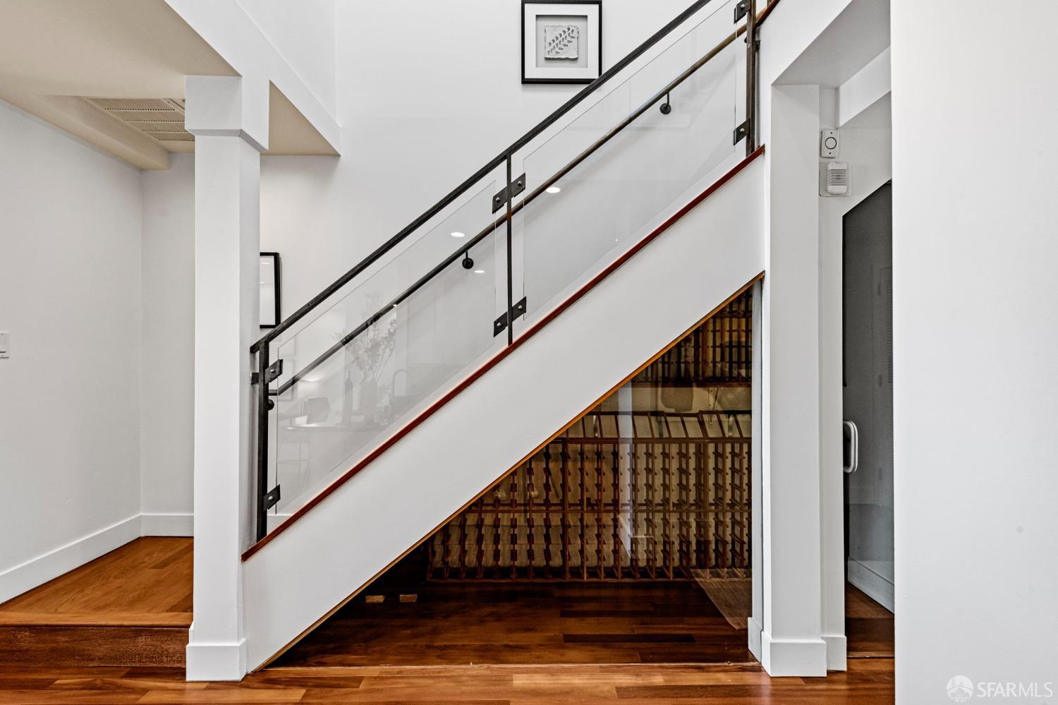 880 Corbett Avenue # 3