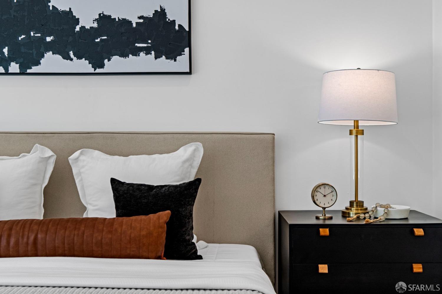 880 Corbett Avenue # 3