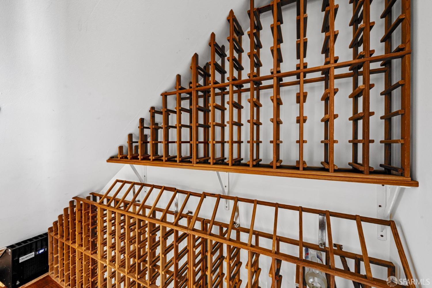 880 Corbett Avenue # 3