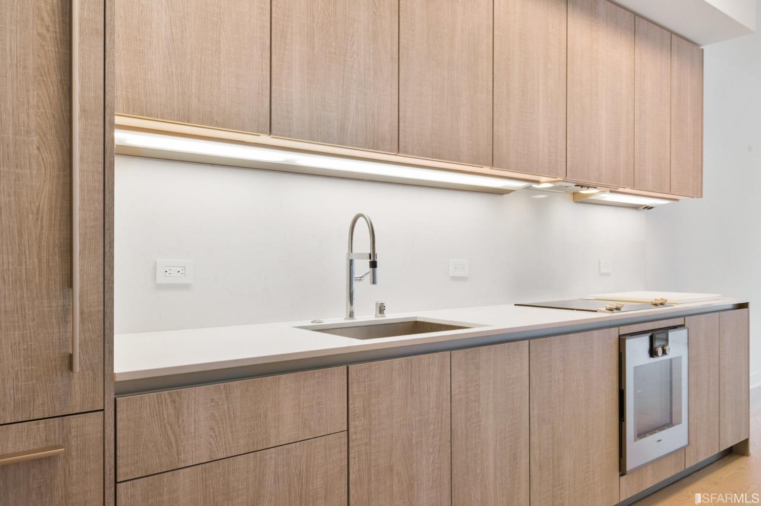 333 Beale Street # 7F