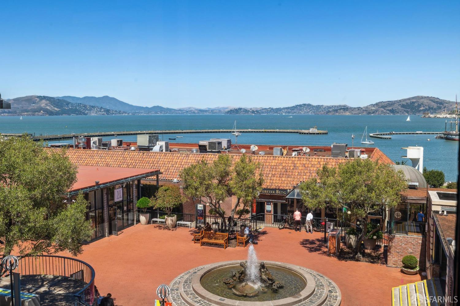 900 North Point Street # D228