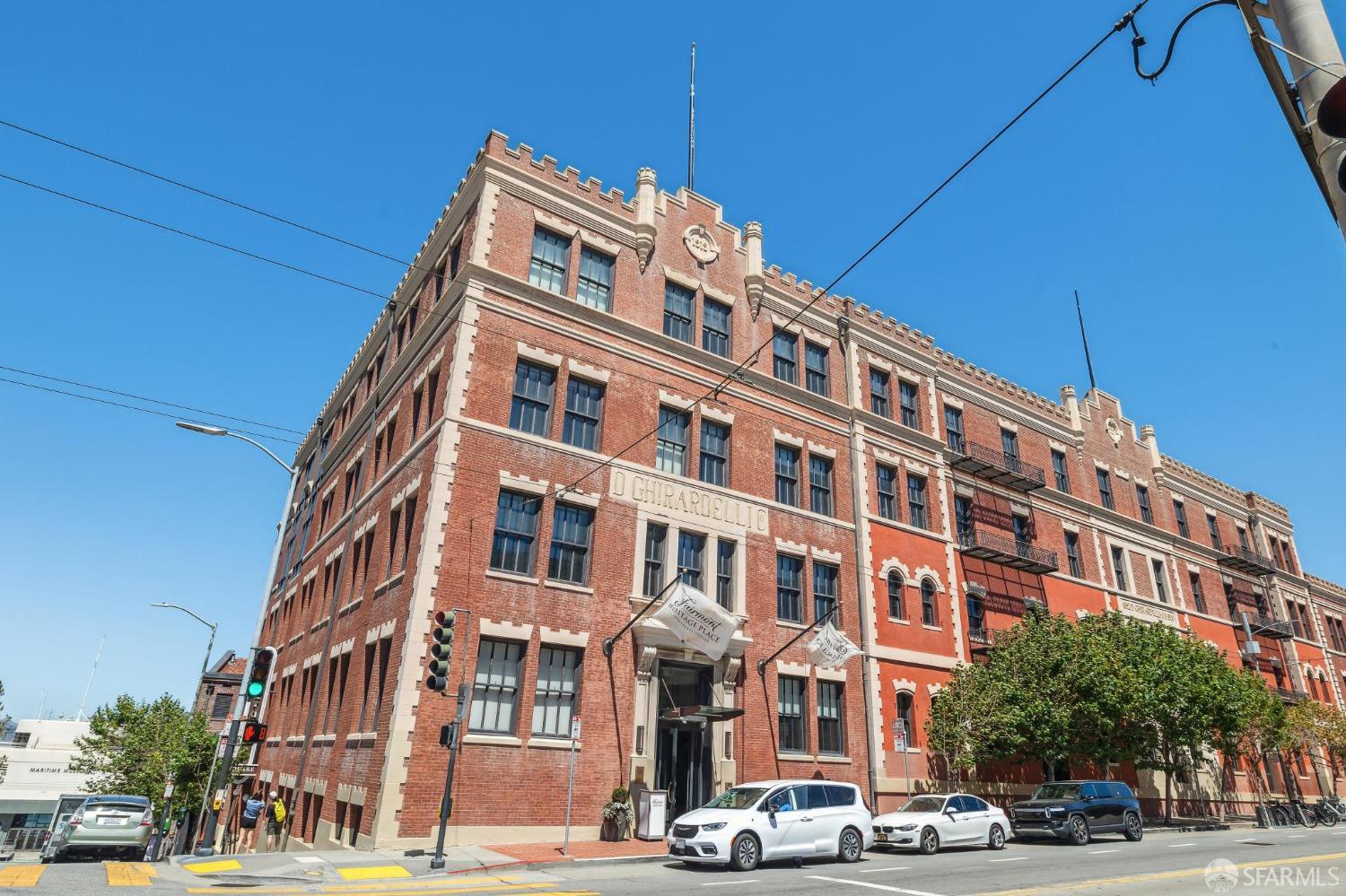 900 North Point Street # D228