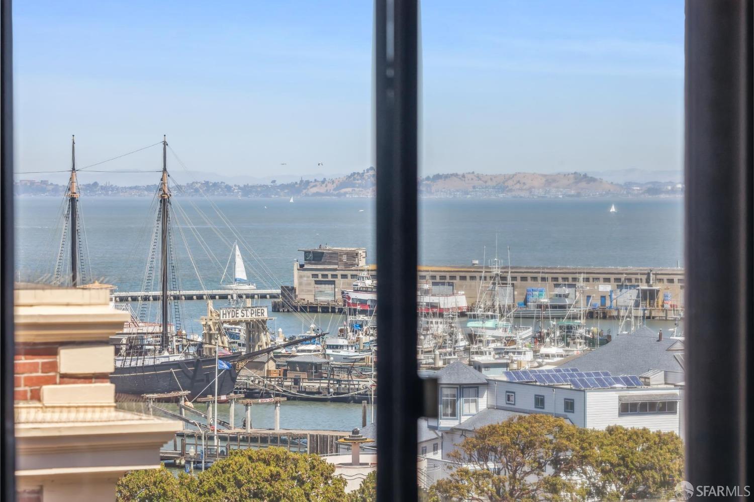 900 North Point Street # D228