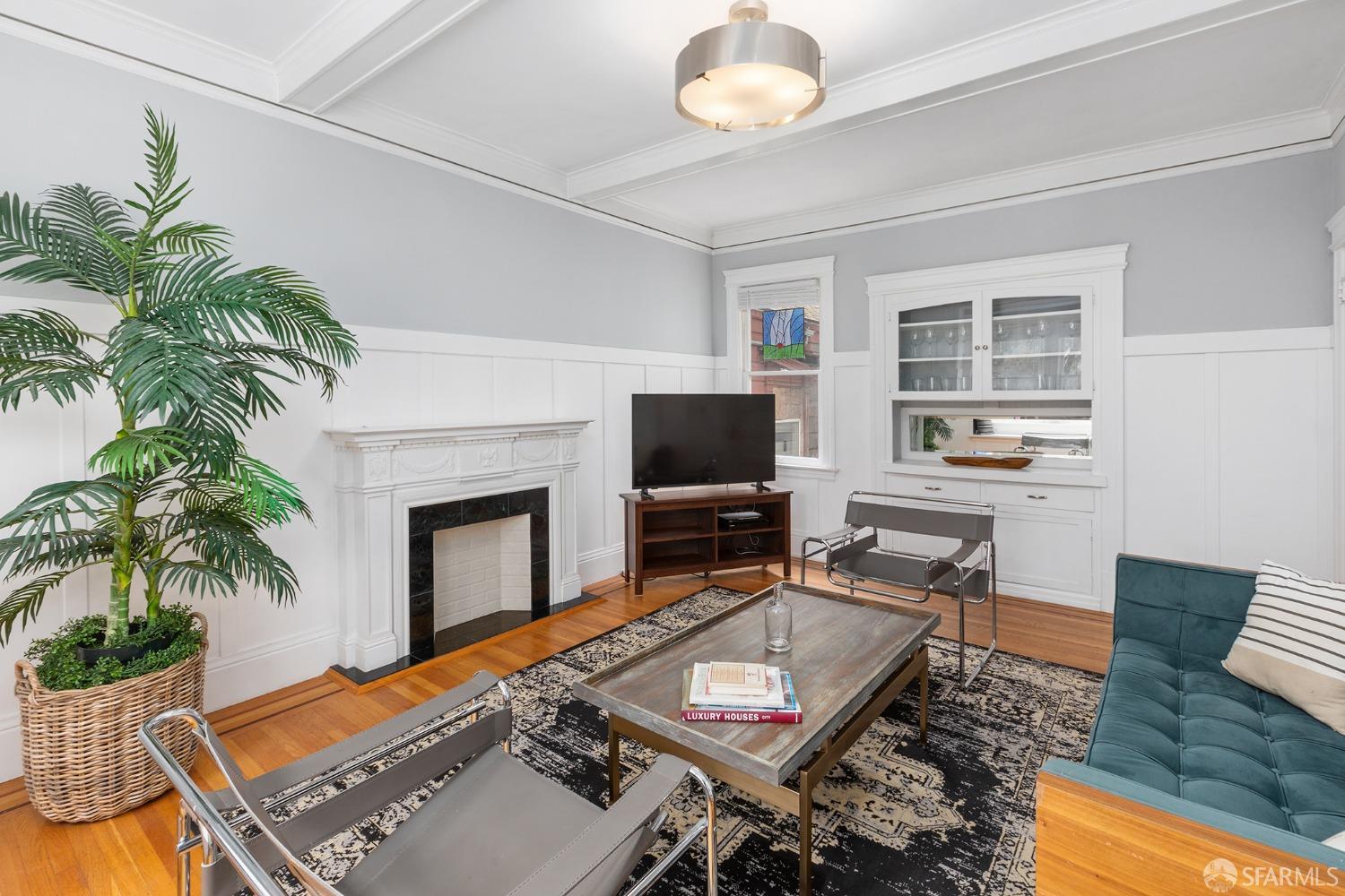 2760 Folsom Street