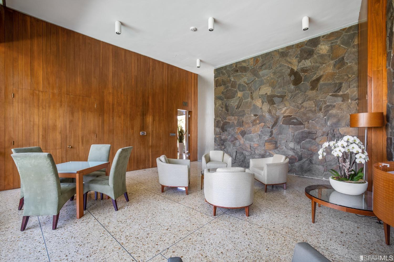 1050 North Point Street # 303