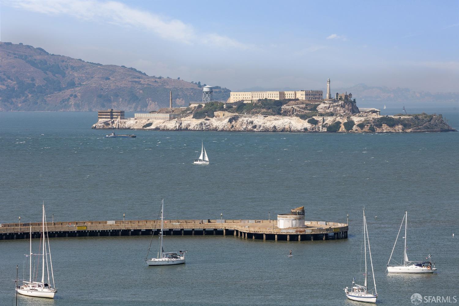 1050 North Point Street # 303