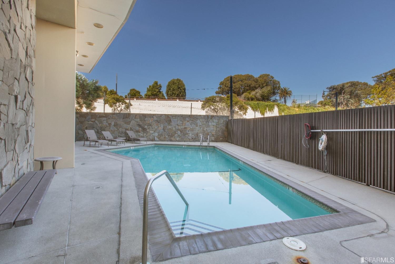 1050 North Point Street # 303