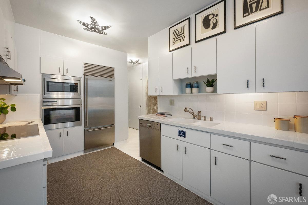 1200 California Street # 10A