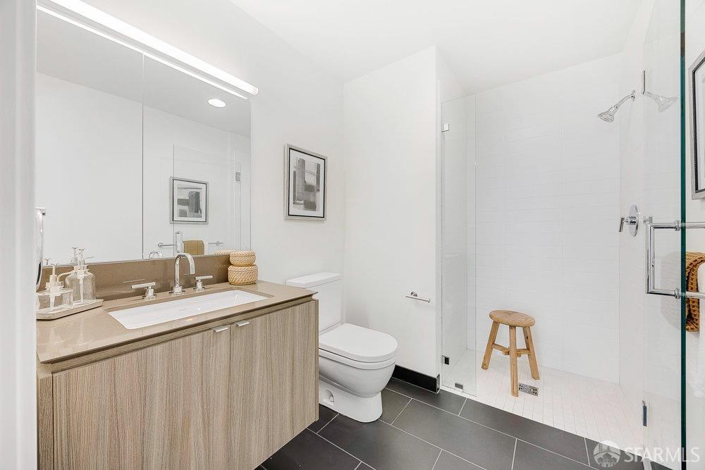 45 Bartlett Street # 803