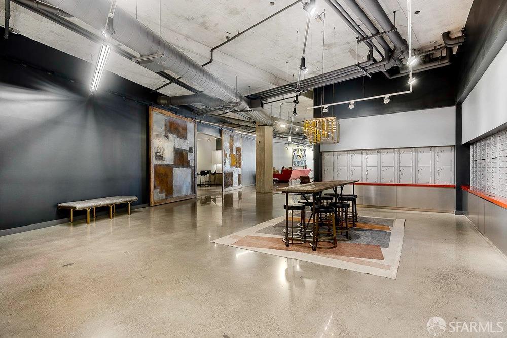 45 Bartlett Street # 803