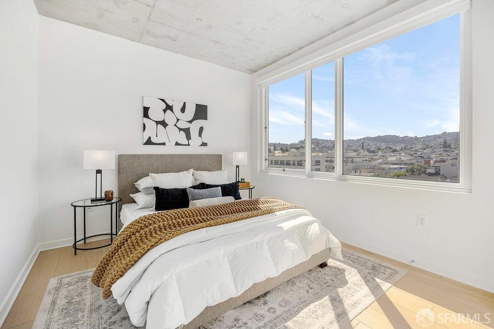 45 Bartlett Street # 803