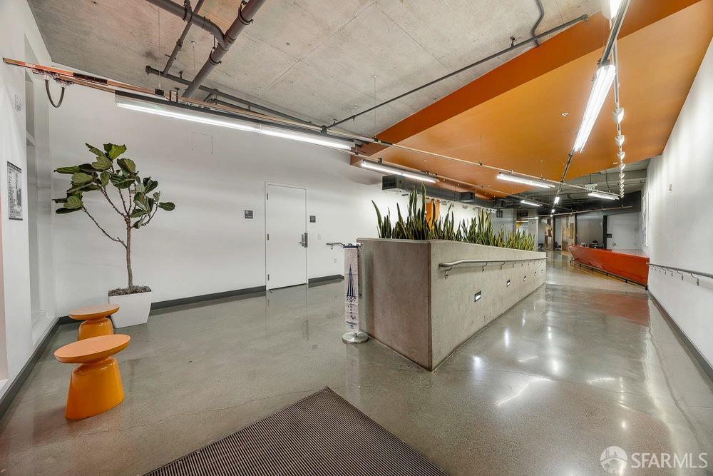 45 Bartlett Street # 803