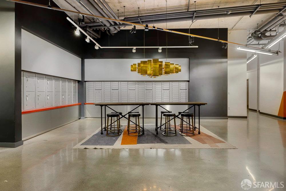 45 Bartlett Street # 803