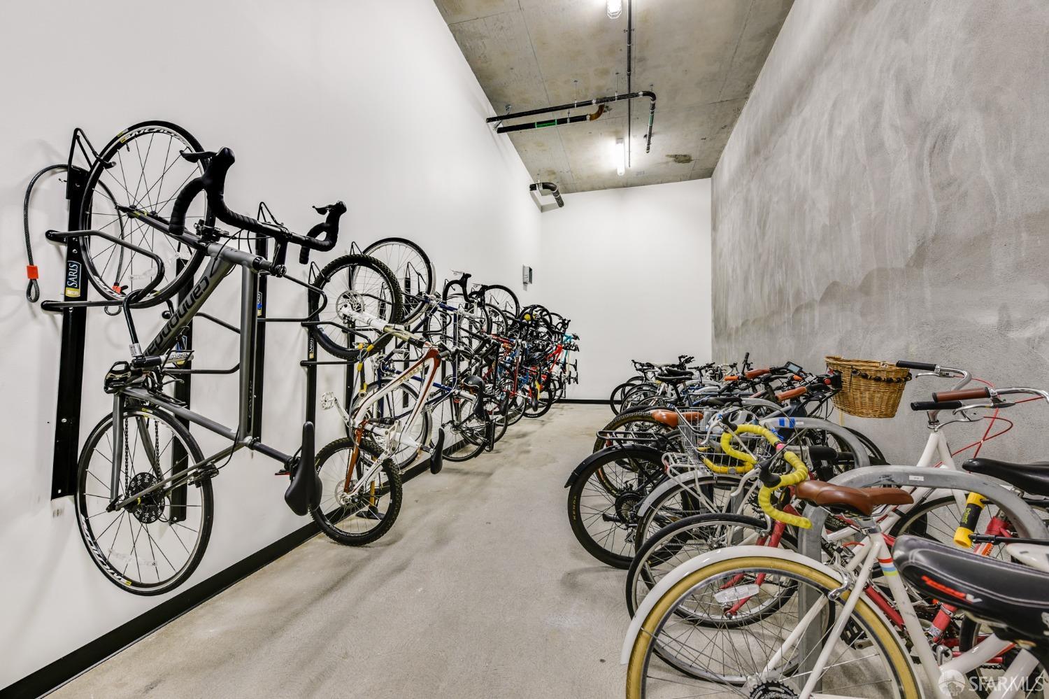 45 Bartlett Street # 803