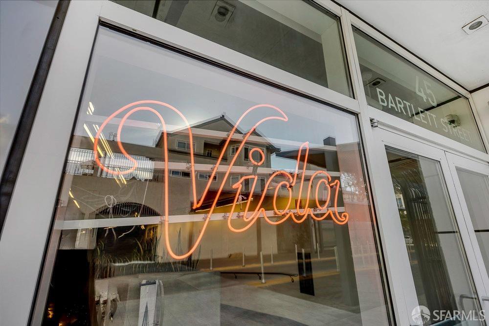 45 Bartlett Street # 803