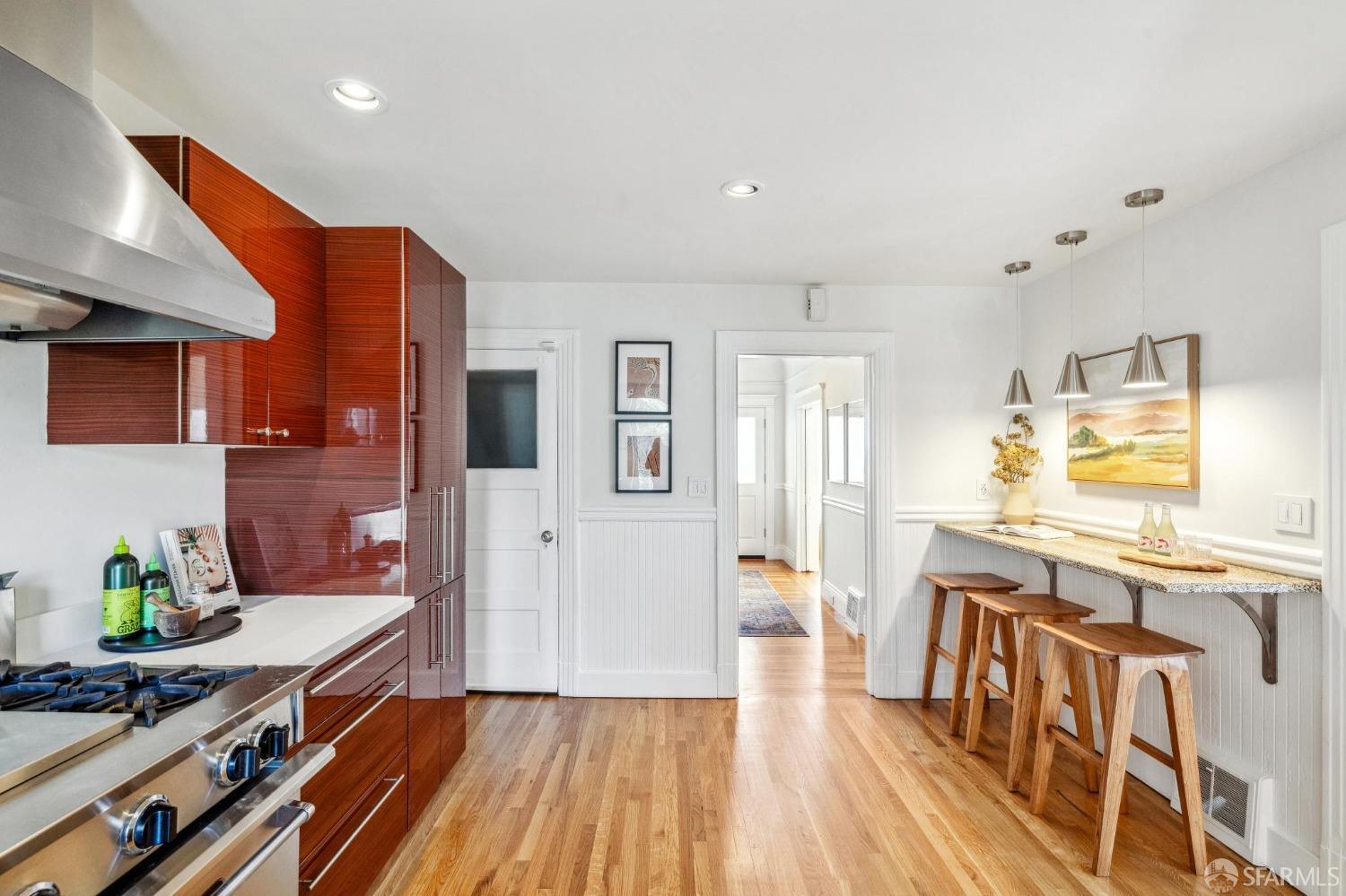 344 3rd Avenue