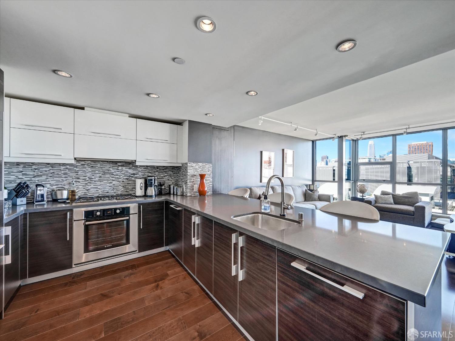 420 N Mission Bay Boulevard # 907