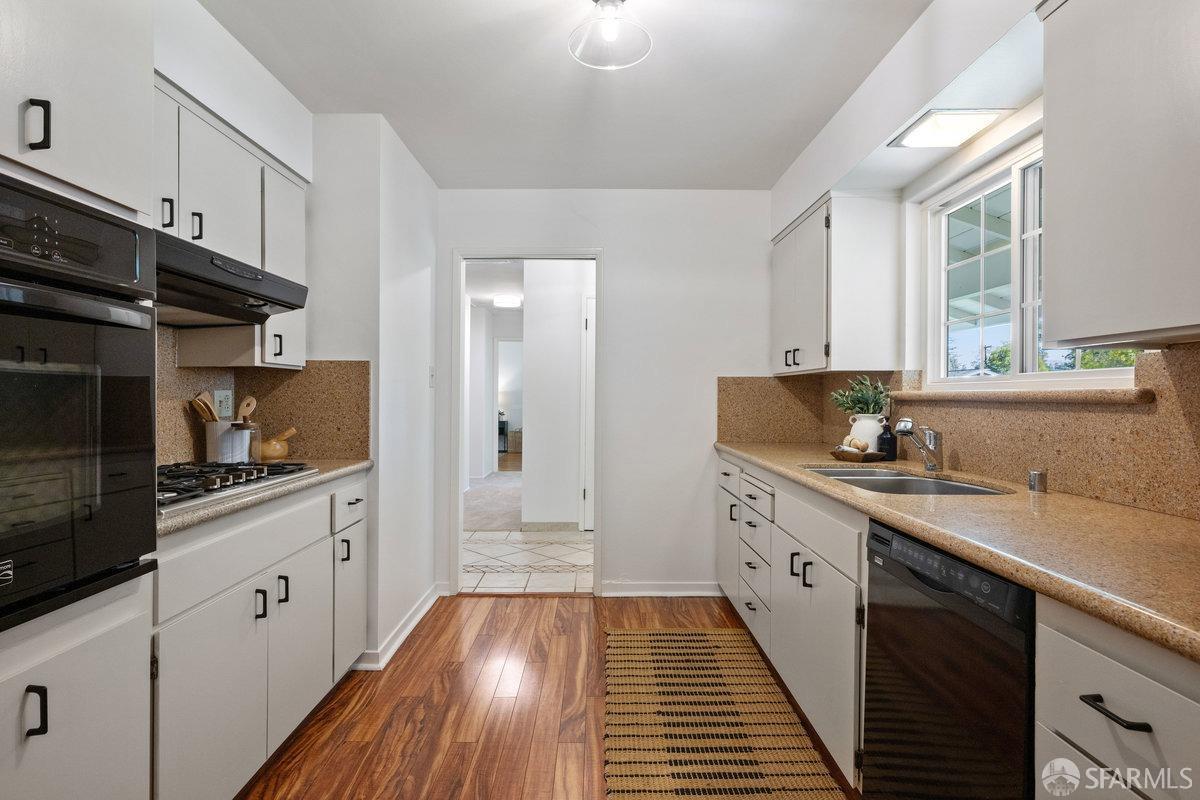 1671 Lindenwood Drive